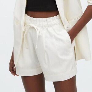 Uniqlo Women's Off White Linen Cotton Shorts